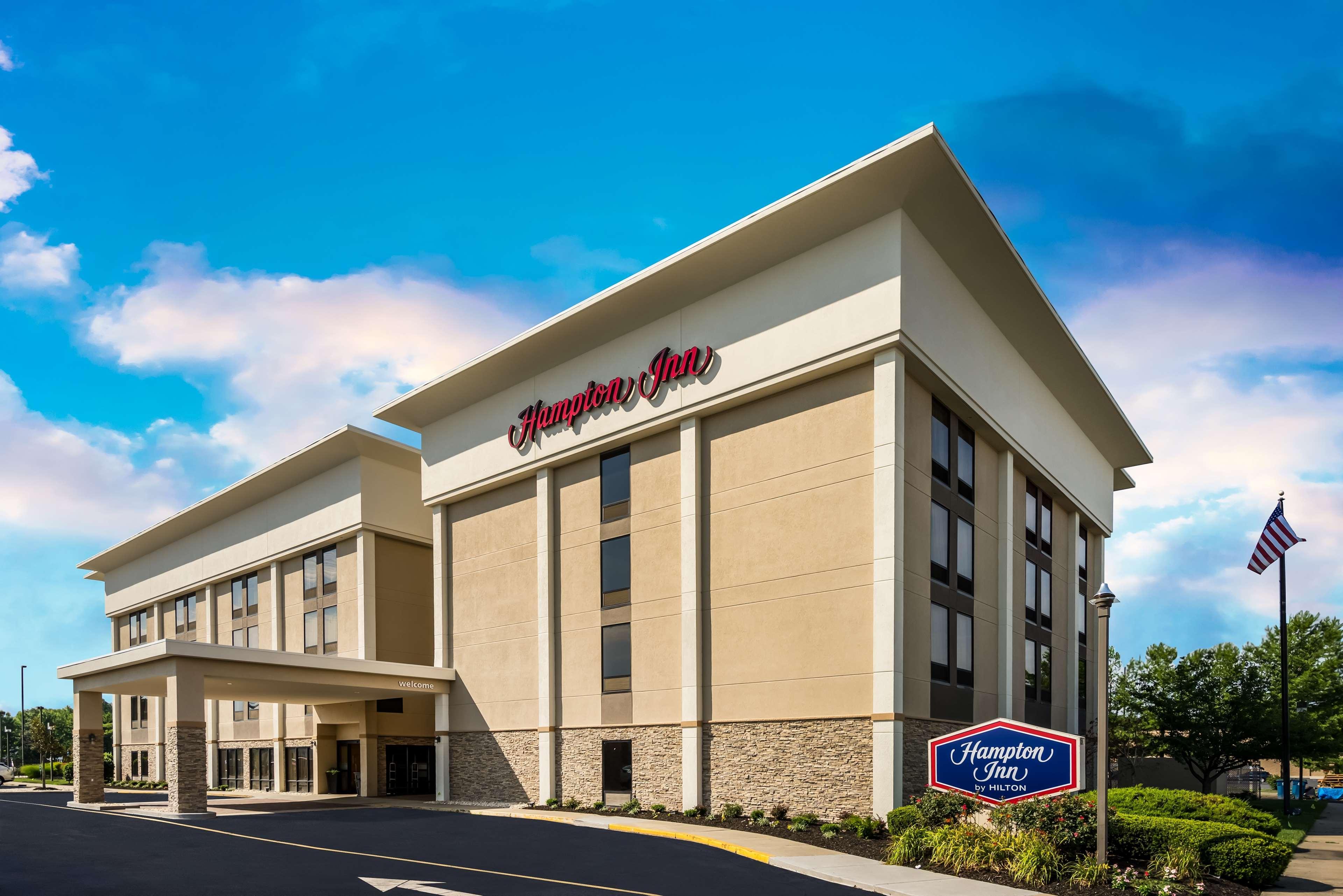 Hampton Inn Dover Exteriör bild