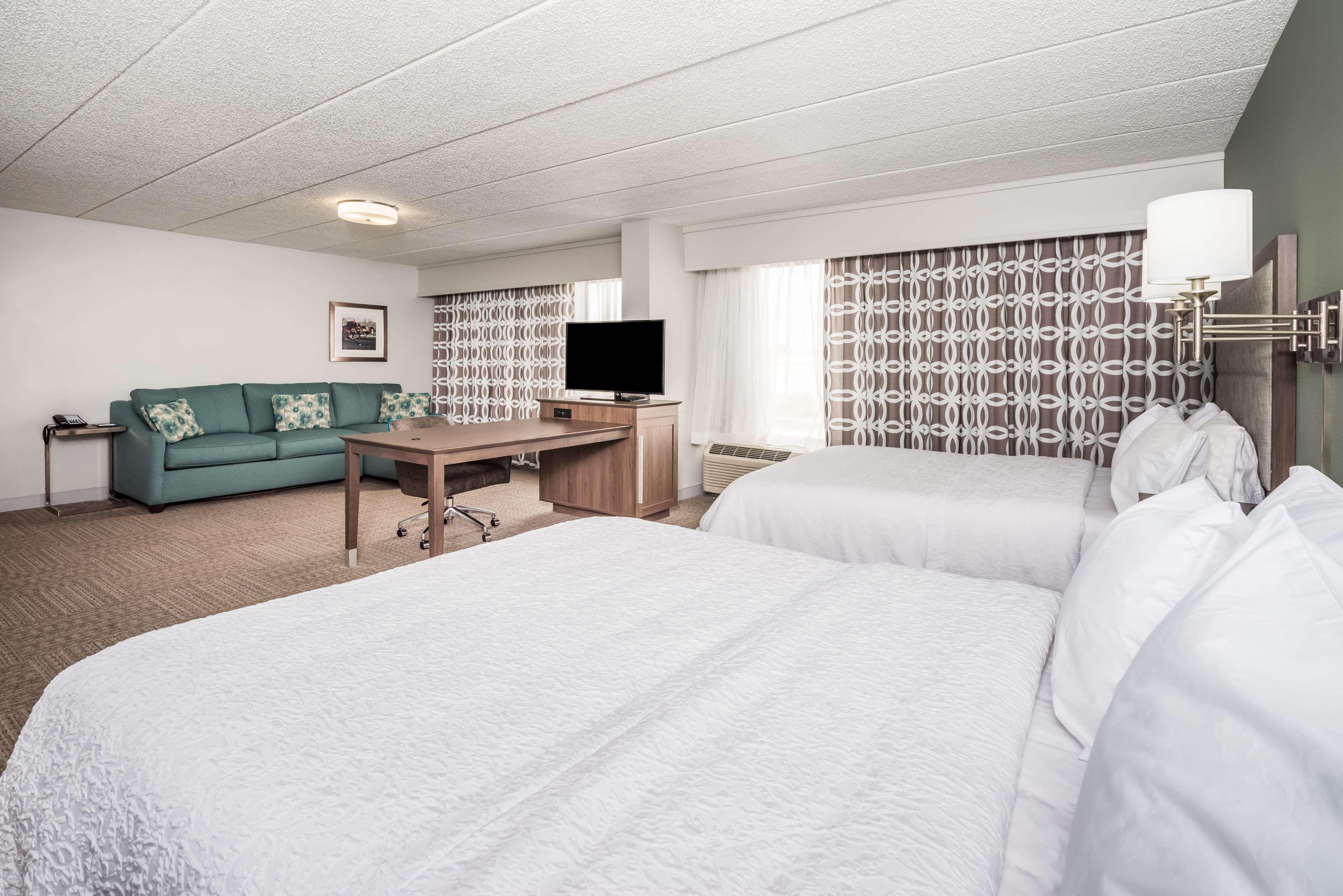 Hampton Inn Dover Exteriör bild