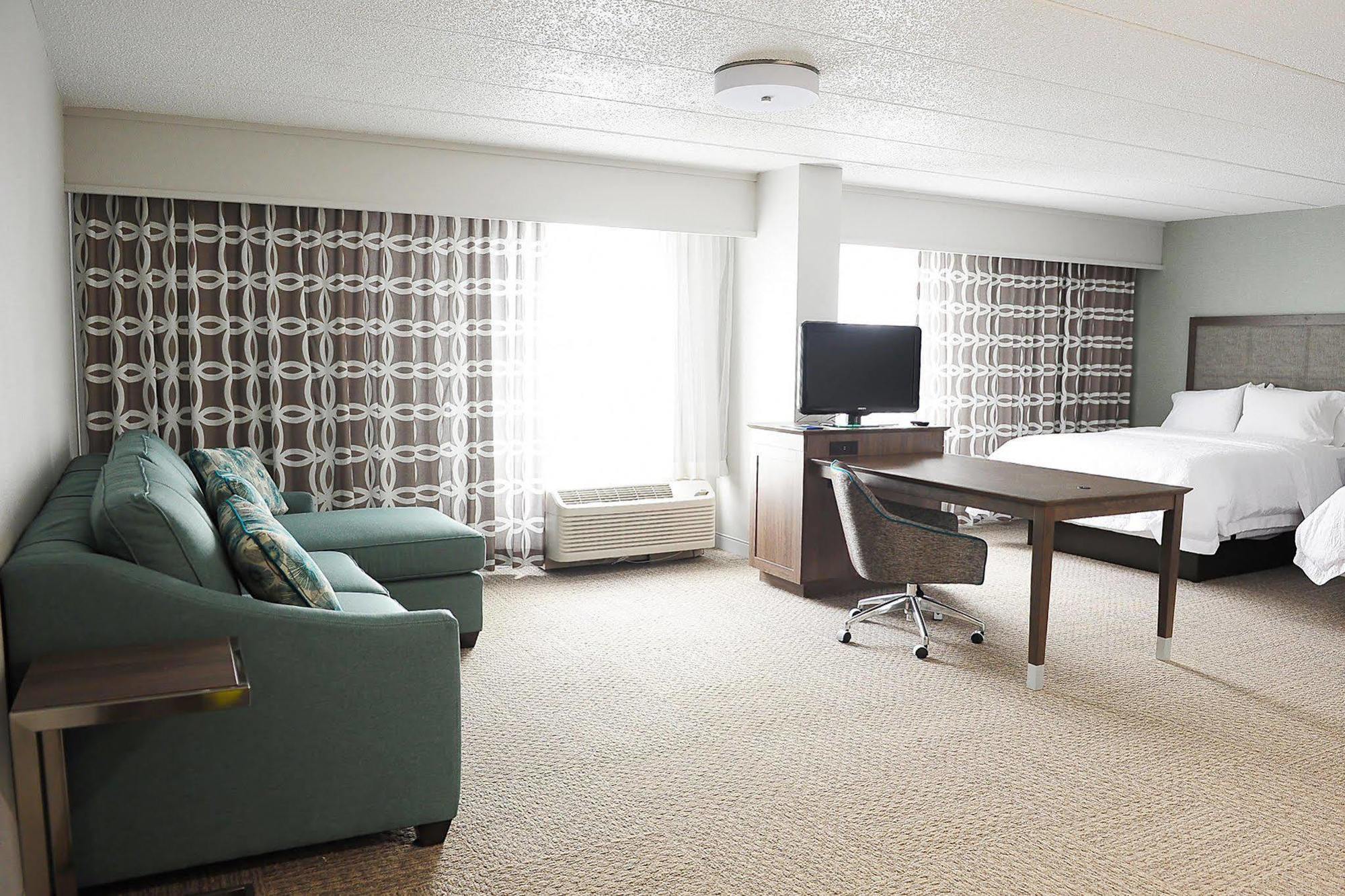 Hampton Inn Dover Exteriör bild